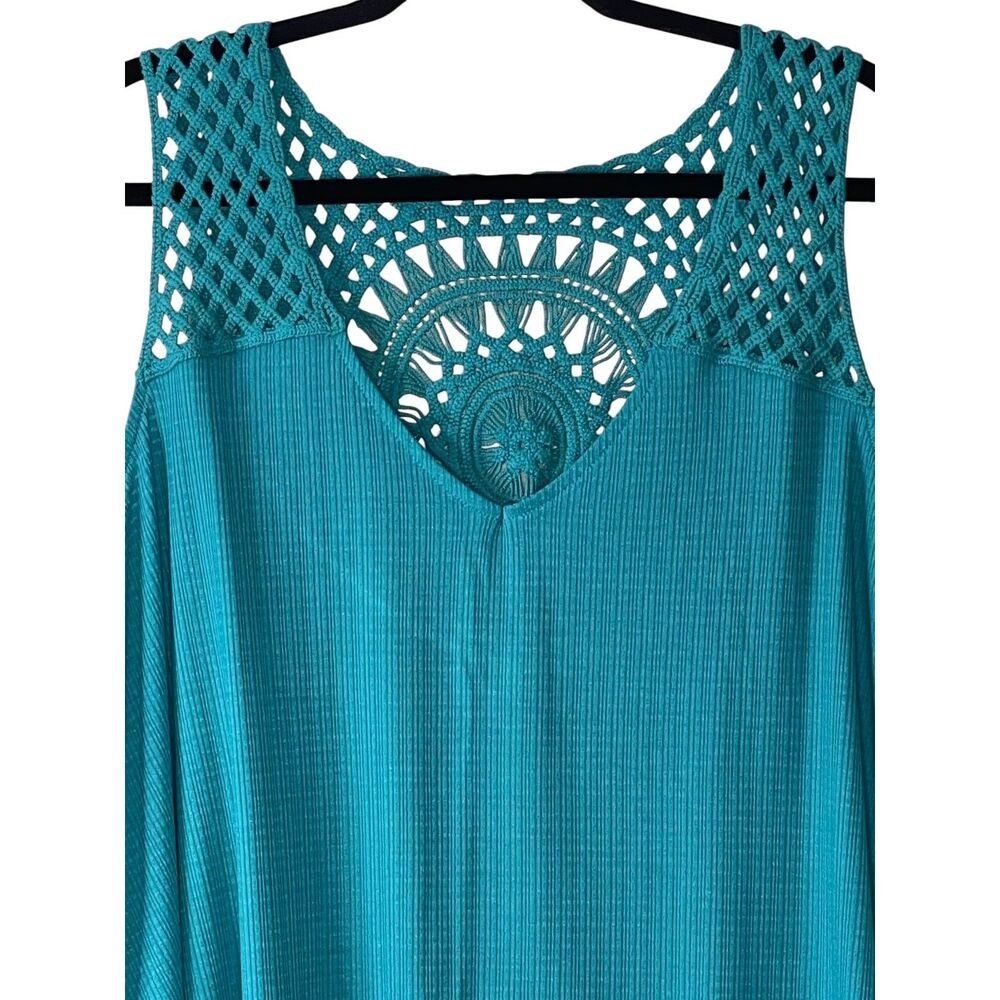 Torrid Textured Jersey V-Neck Crochet Swing Tank Top Biscay Bay Blue Size 2 NWT - Picture 6 of 10
